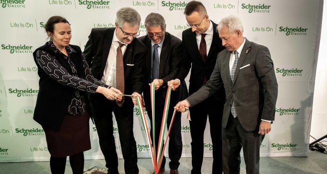 Schneider Electric’s New Smart Factory To Improve Large-Scale Energy Efficiency